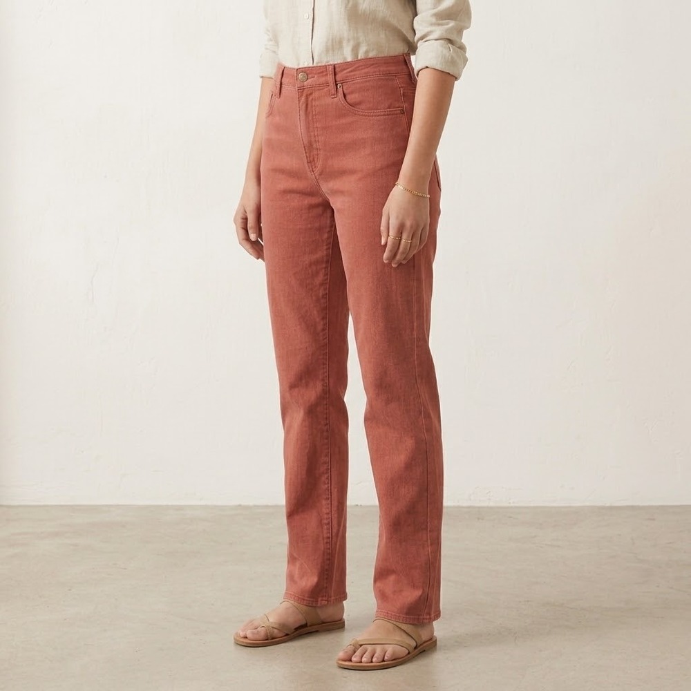 Chico's High Rise Straight Leg Jeans Rust Red Terracotta Size 8 (1R)